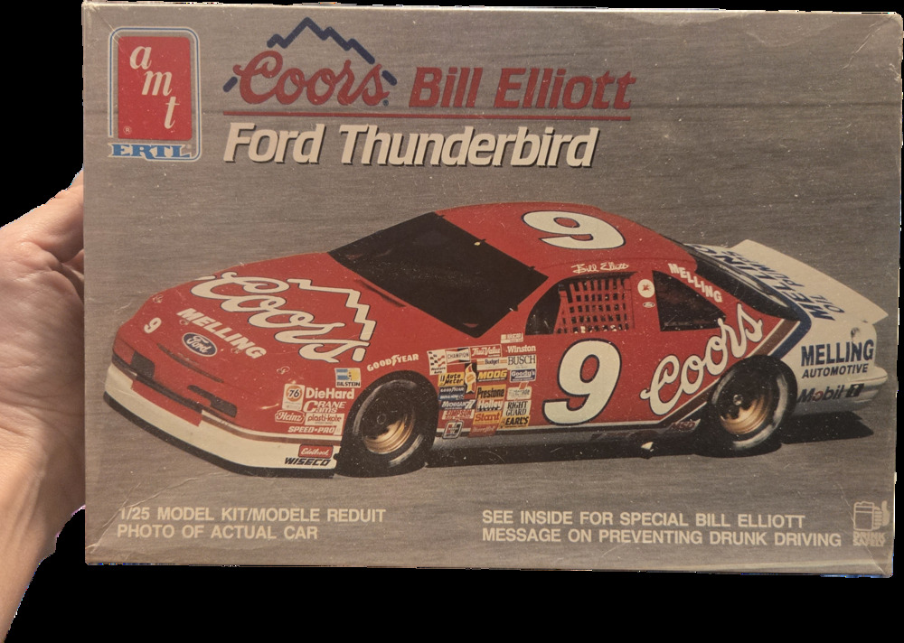 AMT ERTL Bill Elliott Coors Ford Thunderbird 1:25 Model Kit Open Box